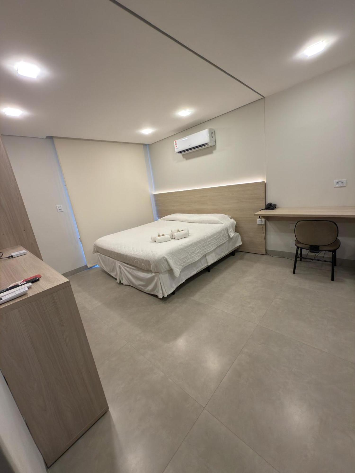 Hotel Santa Maria Campo Mourão Esterno foto