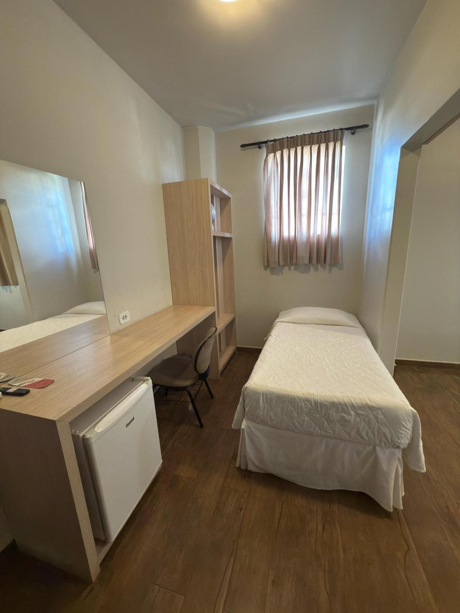 Hotel Santa Maria Campo Mourão Esterno foto
