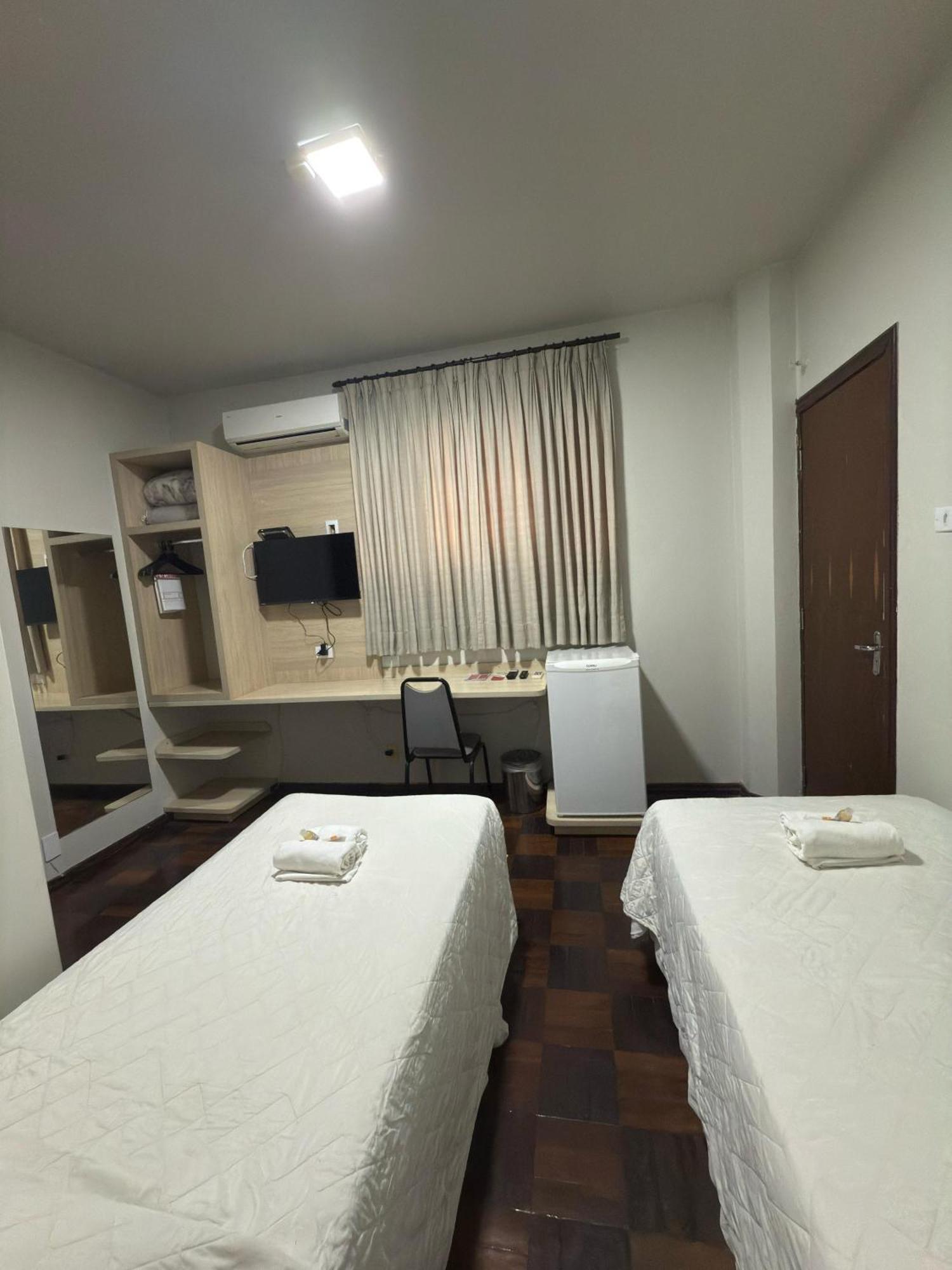 Hotel Santa Maria Campo Mourão Esterno foto