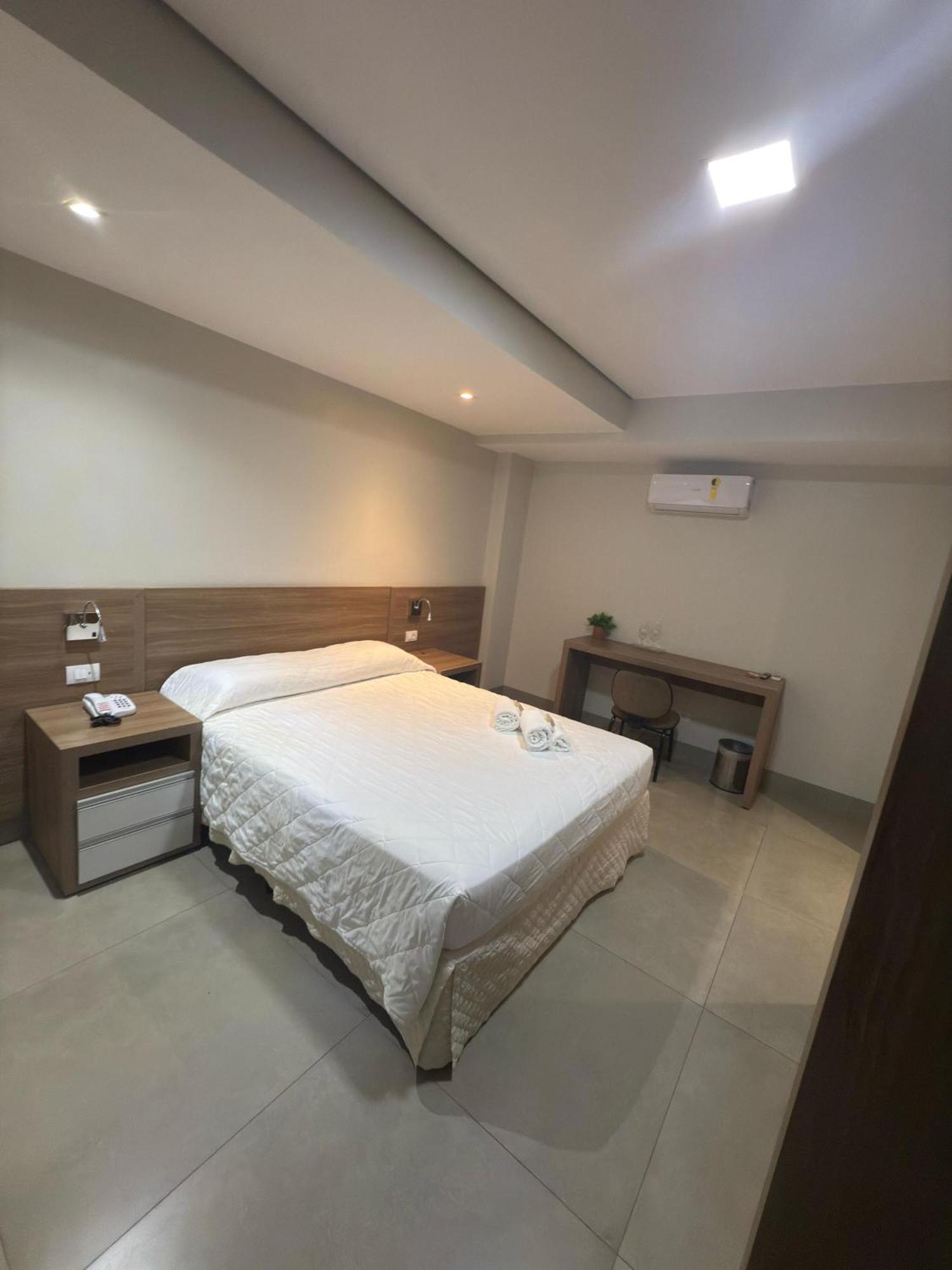 Hotel Santa Maria Campo Mourão Esterno foto