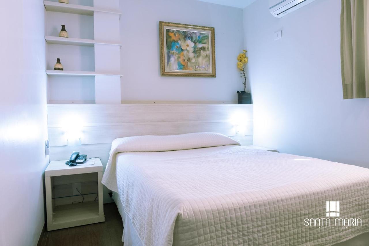Hotel Santa Maria Campo Mourão Esterno foto